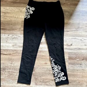 INC International Concepts Black Stretch Pants with White Floral Design Size 12